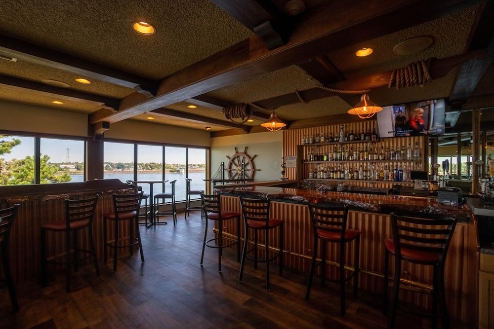 Clover Island Inn Кенневік Екстер'єр фото